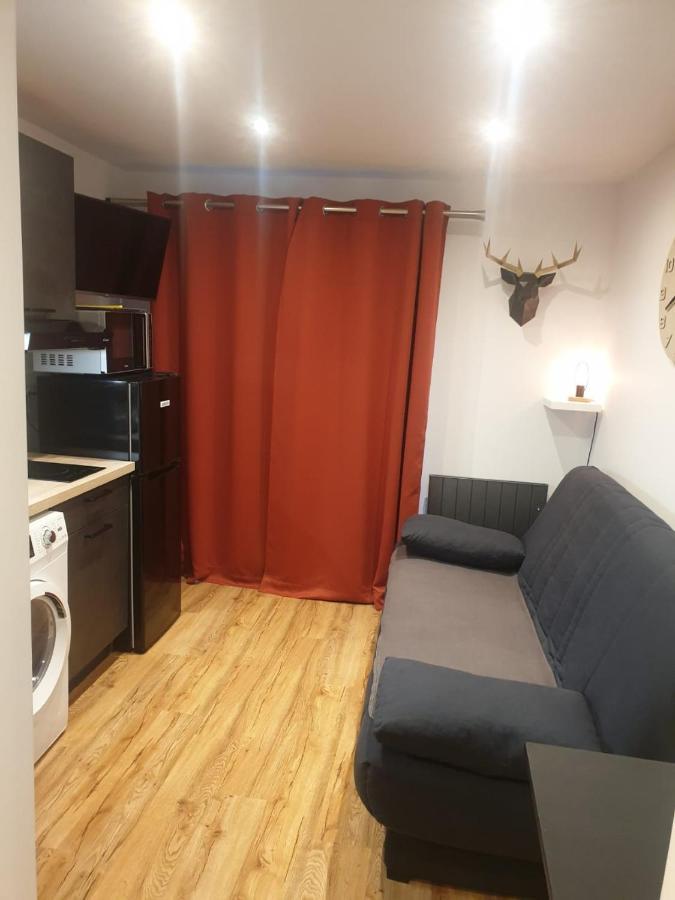 Le 211,Ski Et Randonnee, Lave Linge ,Parking Bernex Dış mekan fotoğraf